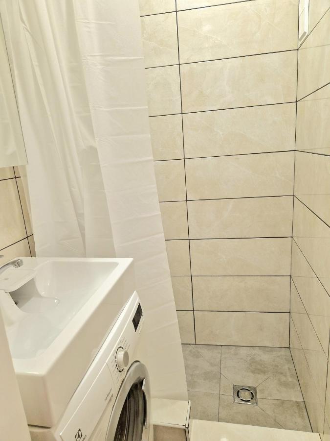 דירות וילנה Cozy Studio In Heart Of Old Town מראה חיצוני תמונה